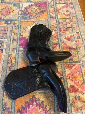 Black Leather Western Cowboy Boots from Steward boots Co, 8.5 D size man
